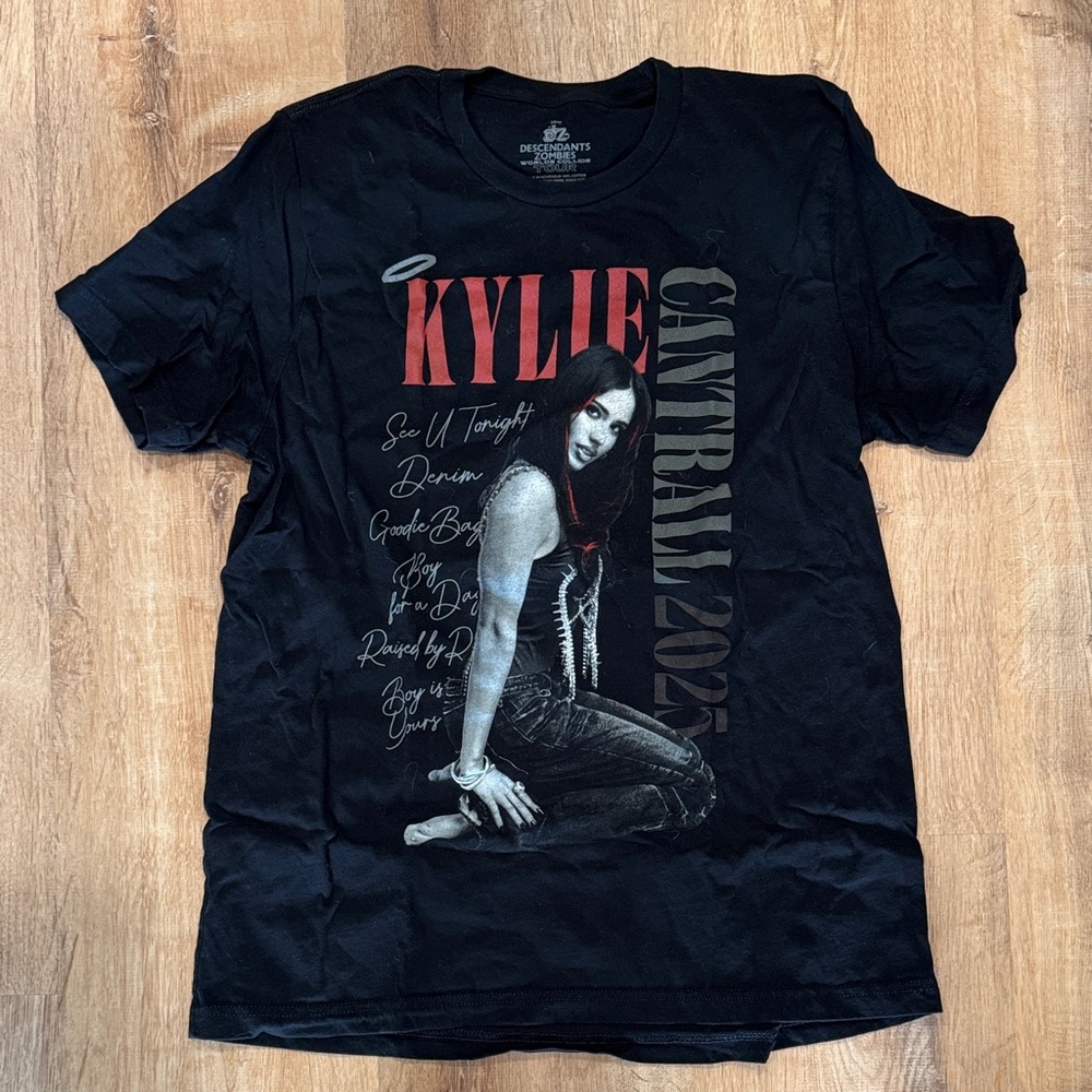 Kylie Cantrell Decedents Zombies Disney Worlds Collide Tour Shirt Size Large